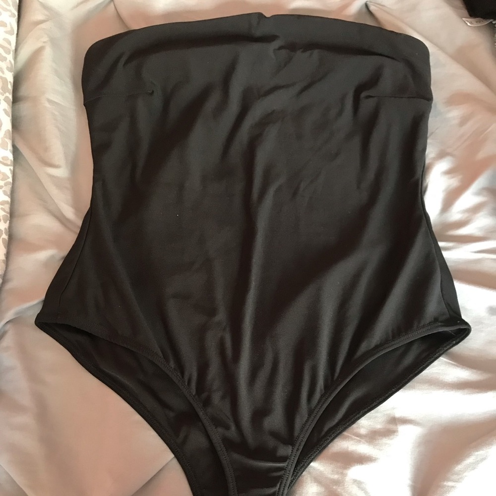 Fashion nova body suit
